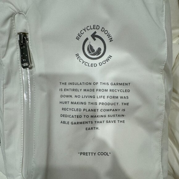 The Recycled Planet Women's Down Jacket, Size L - Picture 15 of 17